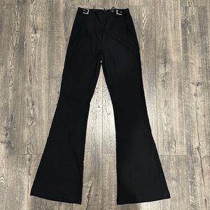 White Fox boutique Black pants BRAND NEW WITH TAGS (smaller than expected)